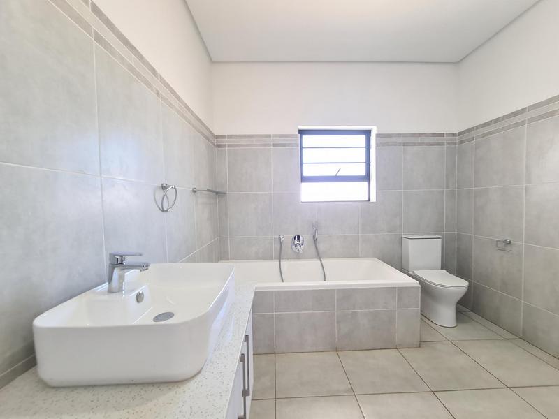 3 Bedroom Property for Sale in Jeffreys Bay Eastern Cape